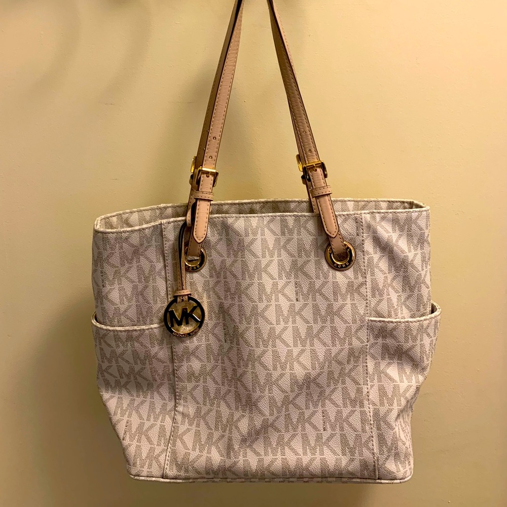 MK shoulder bag